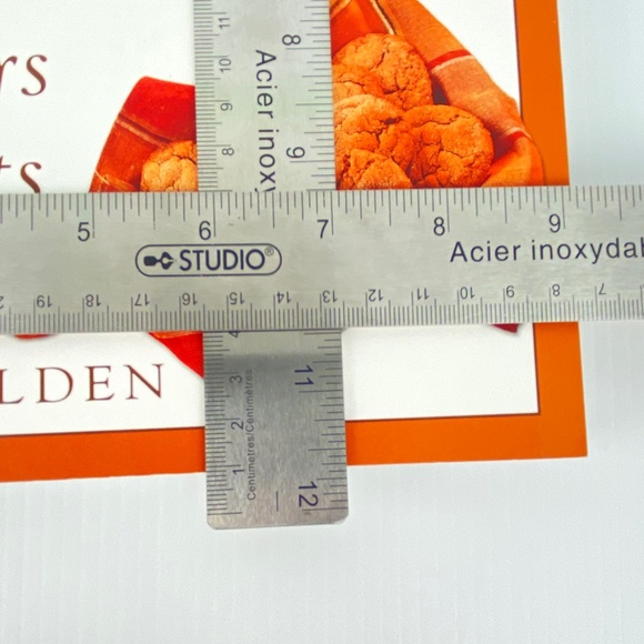 The Great Big Cookie Book Softcover Cookbook Over 200 Recipes Sweets Deserts - Picture 13 of 13